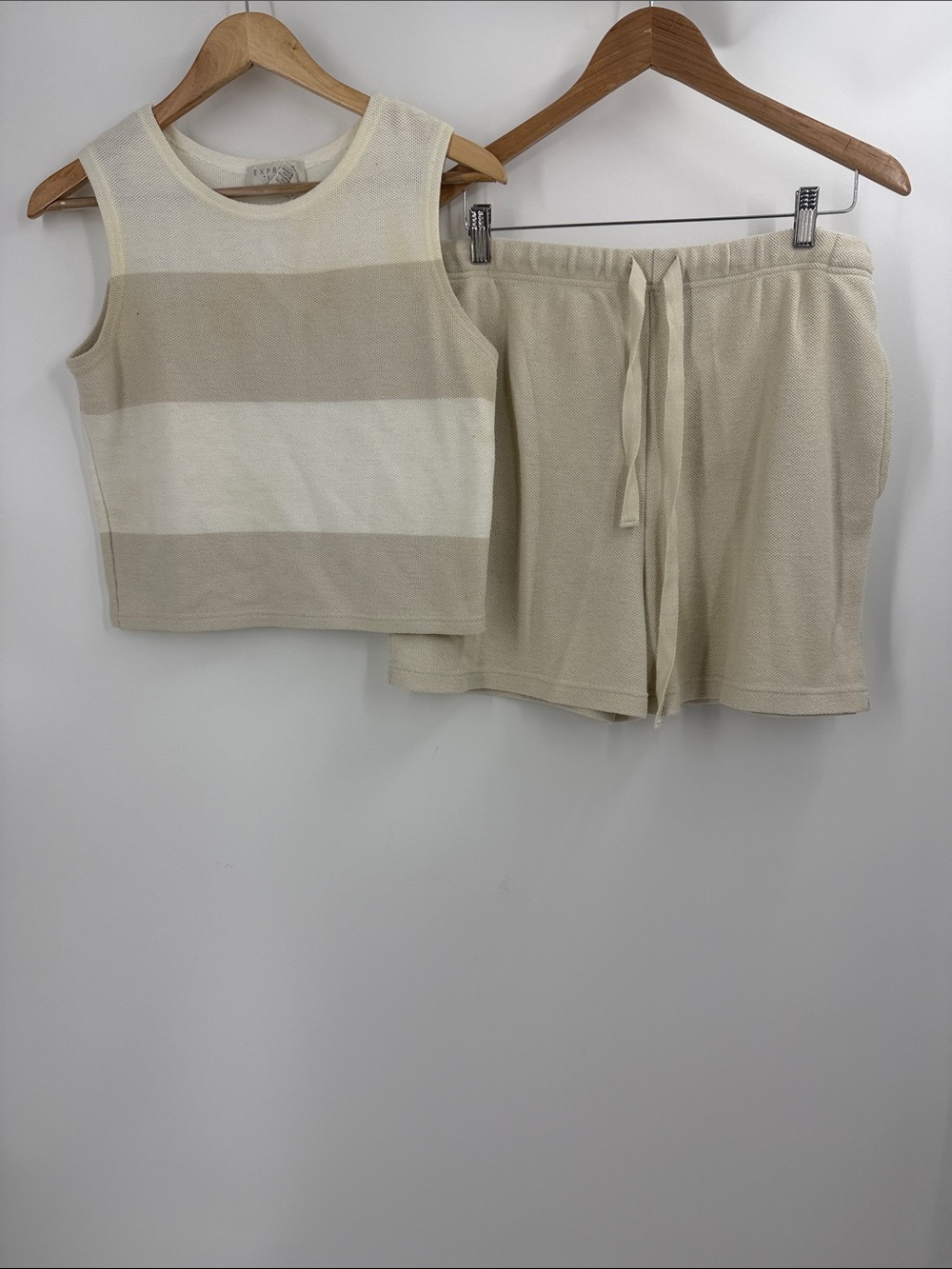 Express Cream & Ivory Striped Knit Tank and High-Waist Shorts - Picture 15 of 15